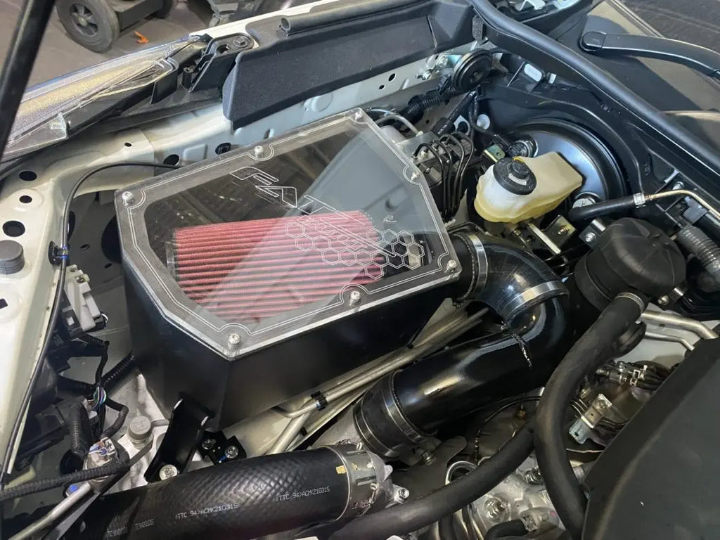 N80 Hilux Airbox.