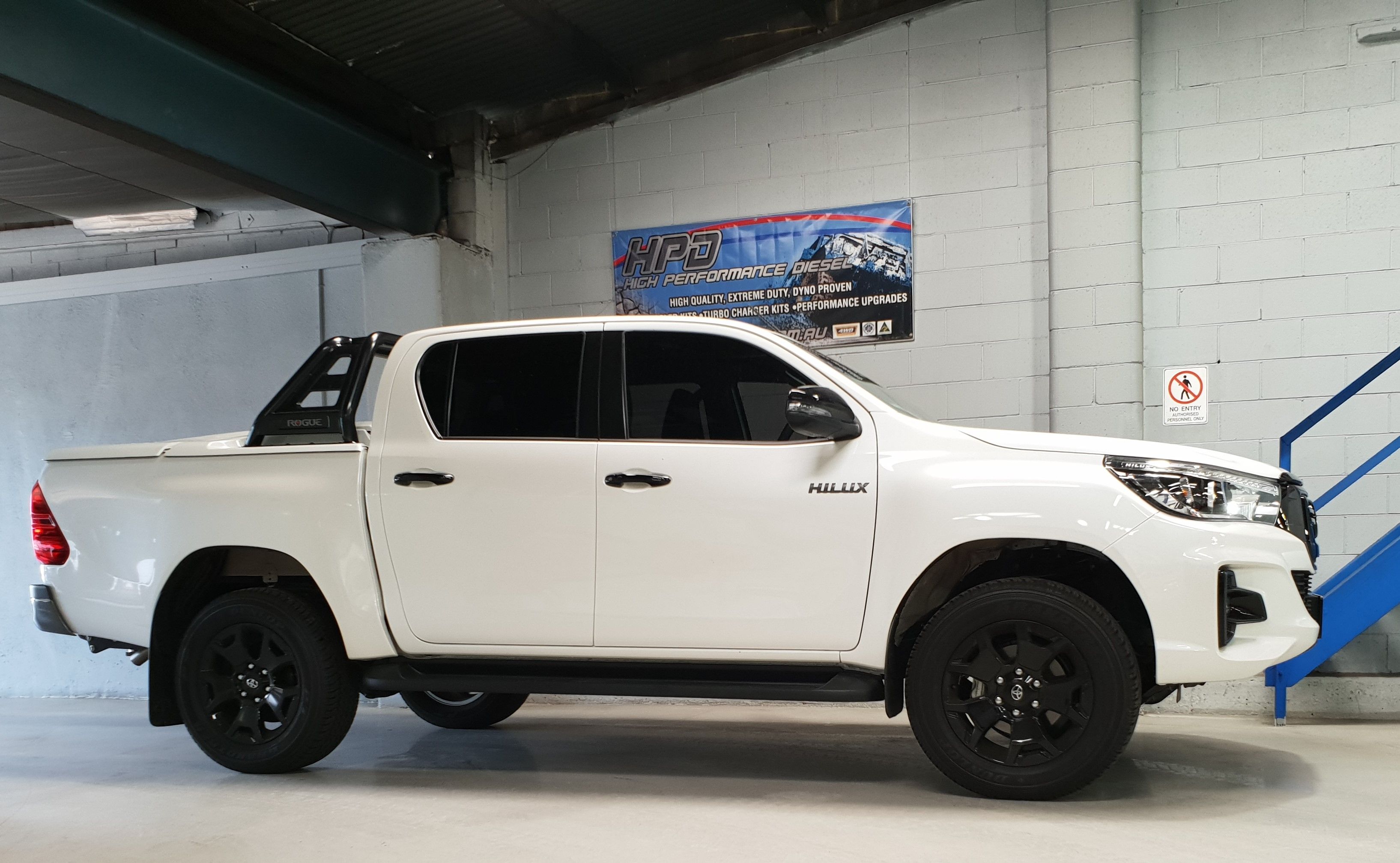 TOYOTA HILUX Intercooler 1GD-FTV 2.8L 2015-2020